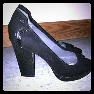 Calvin klein heels